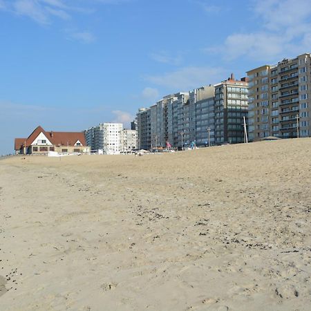 Residentie Da Vinci Middelkerke Apartment Bagian luar foto