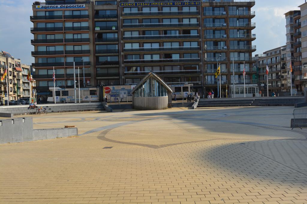 Residentie Da Vinci Middelkerke Apartment Bagian luar foto